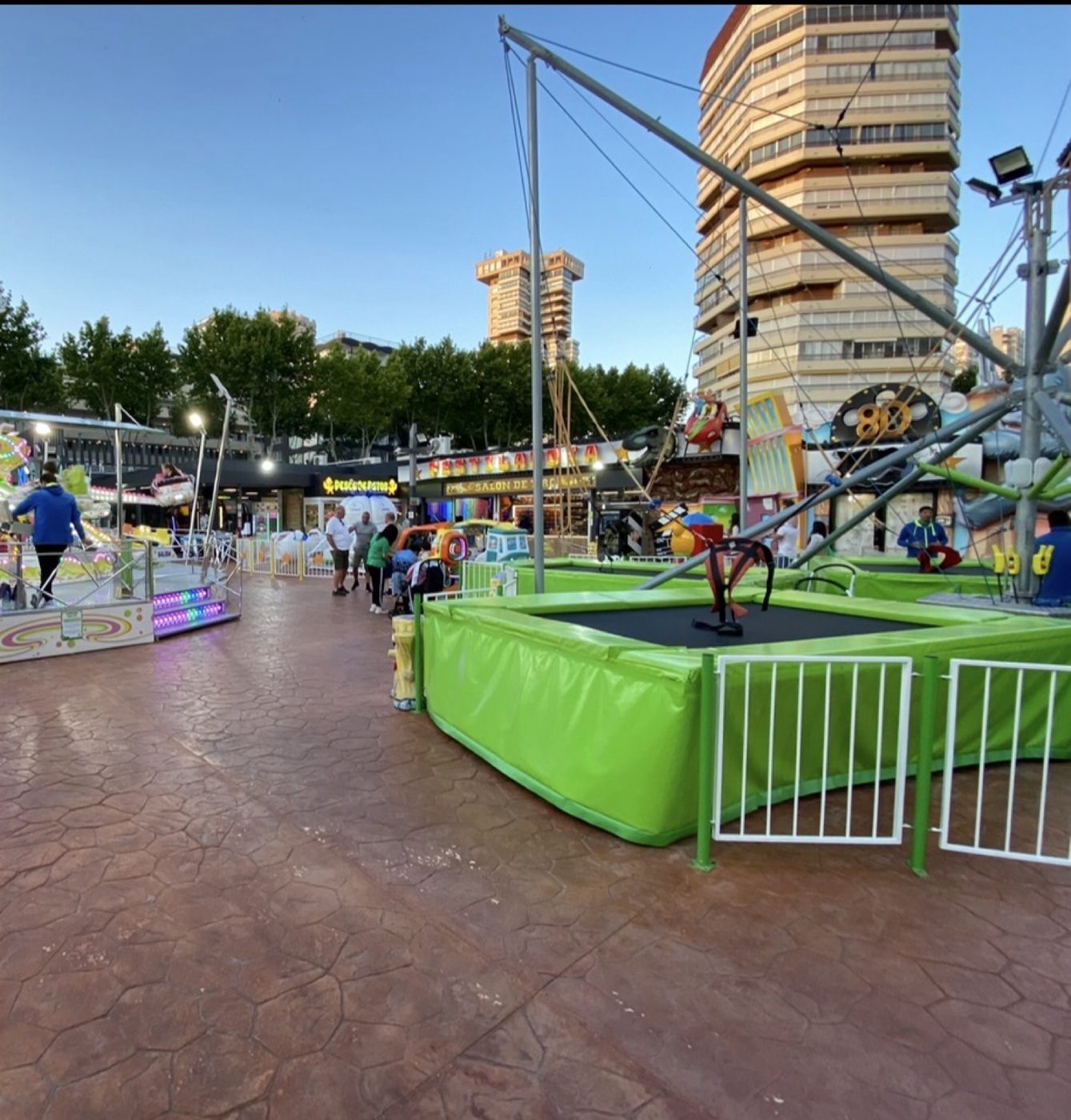 Rides on a ground